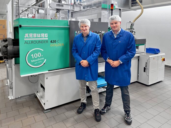 100th Allrounder for H&K Müller.