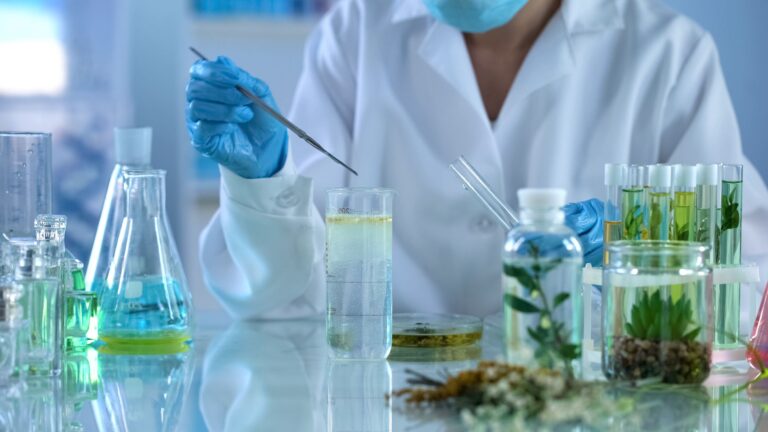Syensqo Invests in Bioeutectics, a Start-Up Producing Green Solvents