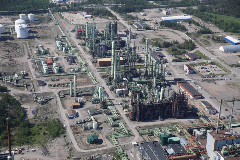 Borealis and E-Fuels Leader Infinium to Turn Carbon Emissions into Plastics